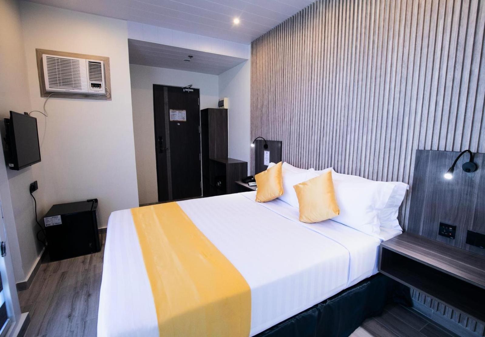 City Pod Hotel Cebu Stadt Exterior foto